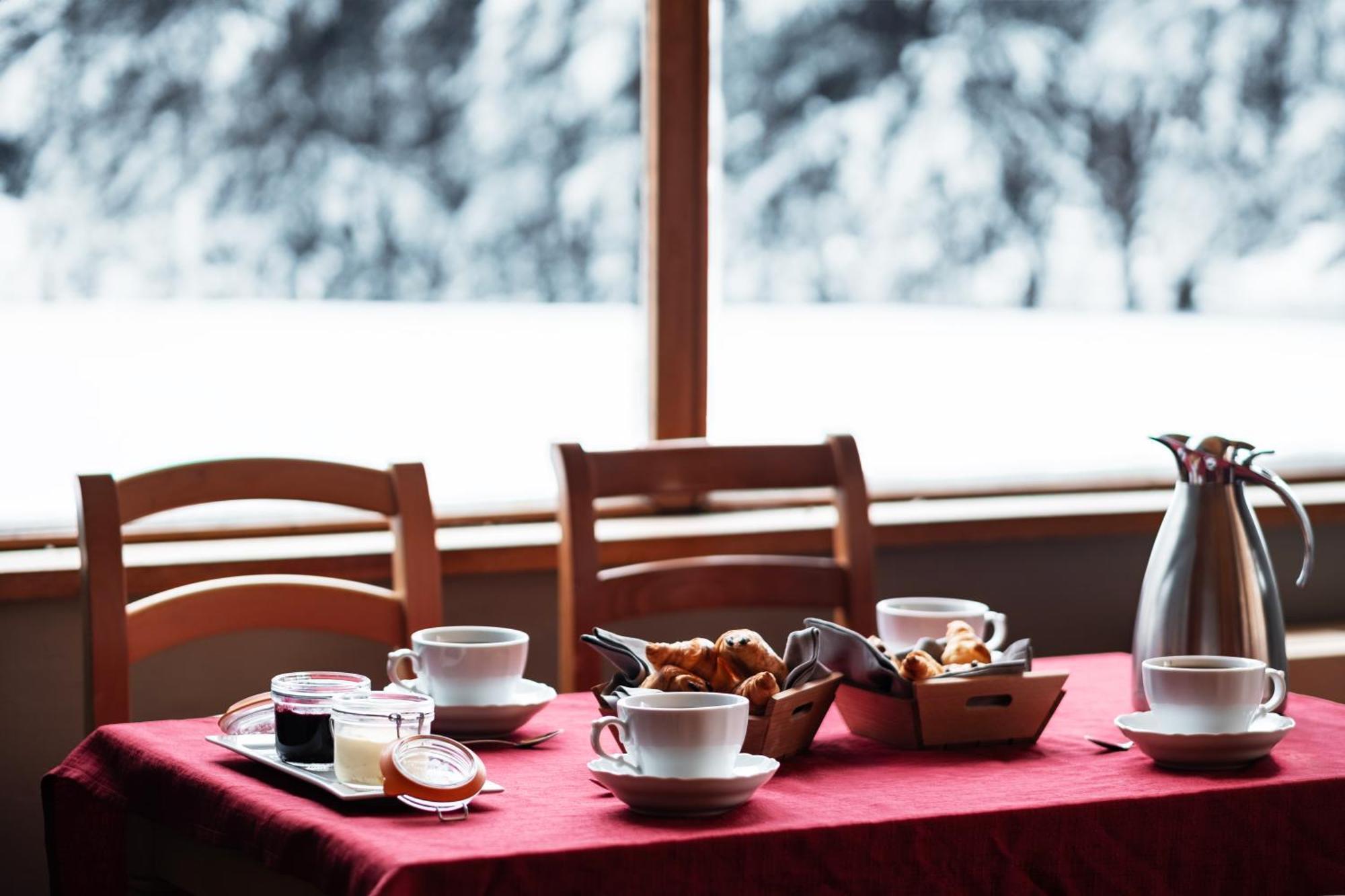 Crystal Hotel Courchevel Buitenkant foto